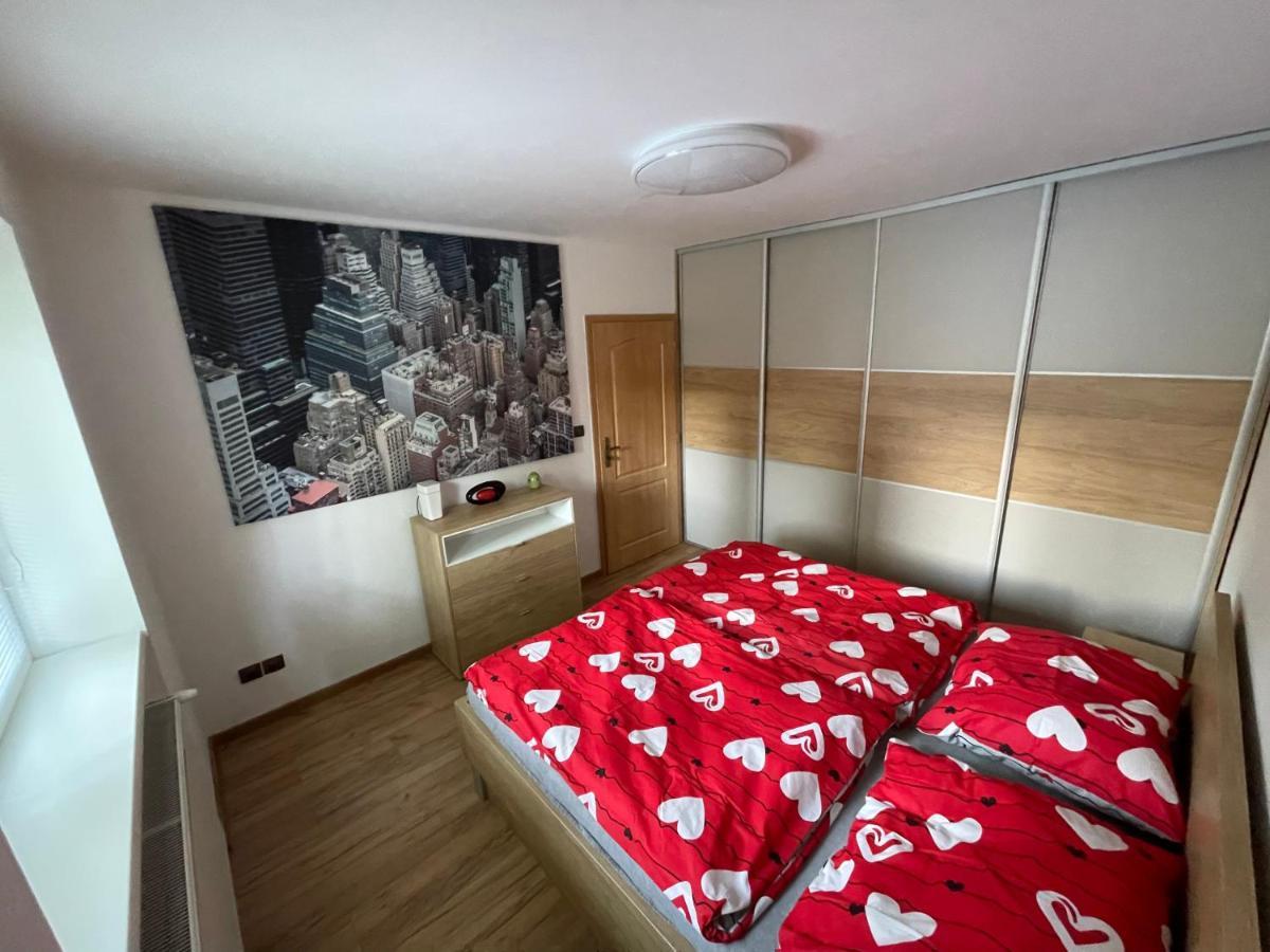 Apartman Daxnerko - Samostatny Dvojpokojovy Byt 브라티슬라바 외부 사진